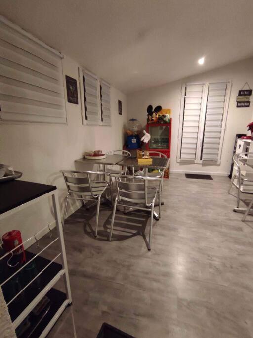 Saint-Sauveur  Gite De Cyrielle Et Pascal Classe 3 *ヴィラ エクステリア 写真